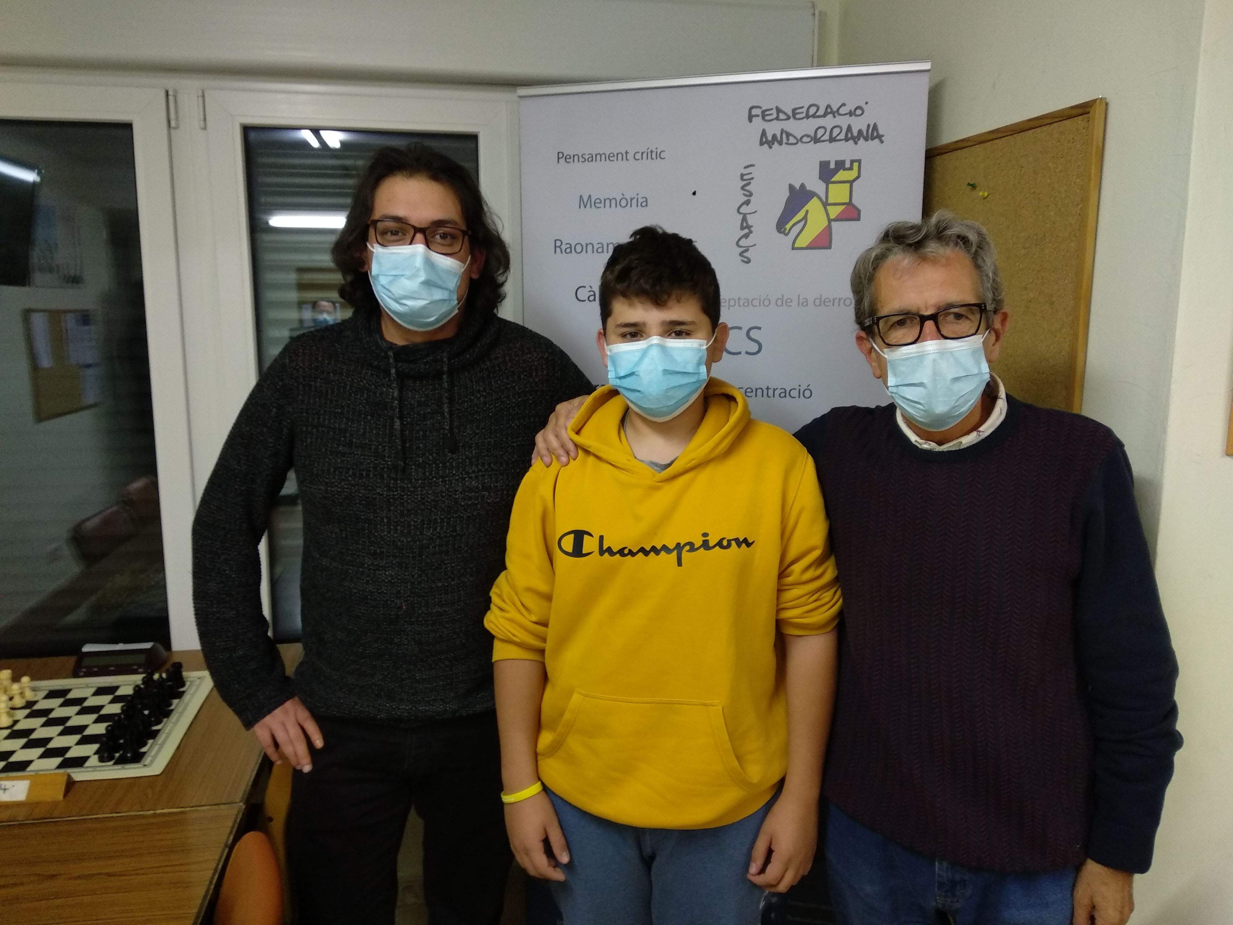 Cristofer Luke, Serni Ribera i Raul García.