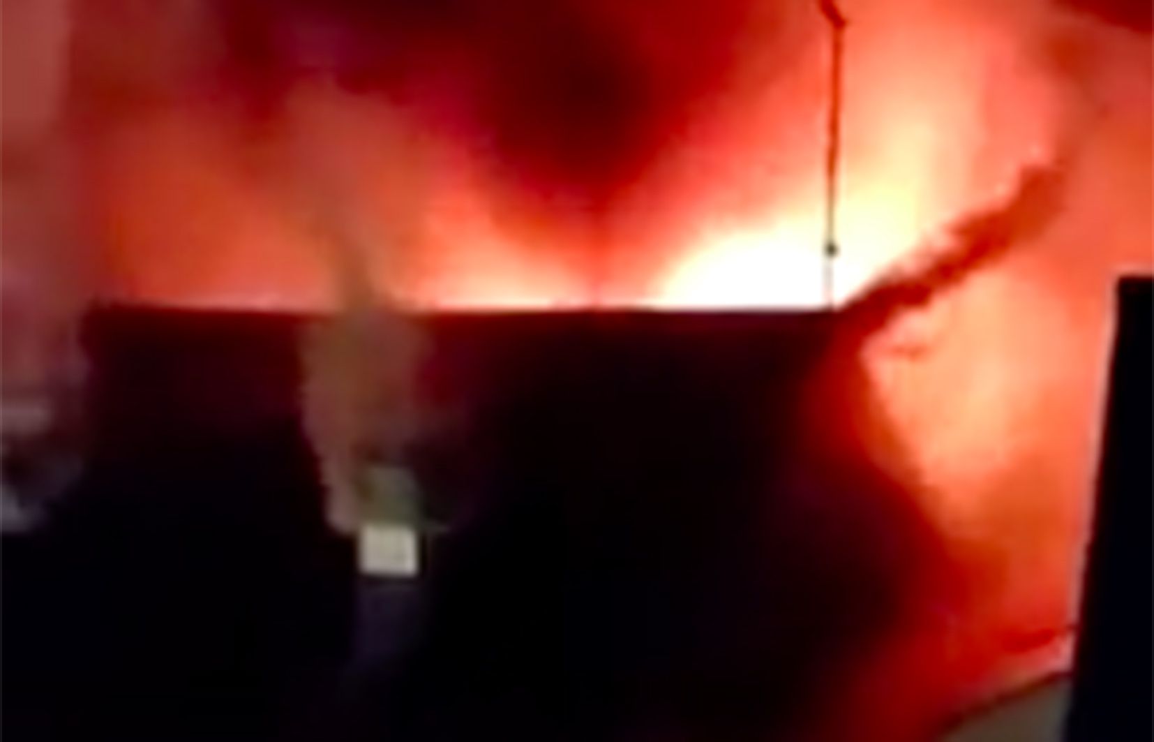 Una captura de pantalla on es veu el foc. Una captura de pantalla on es veu el foc.