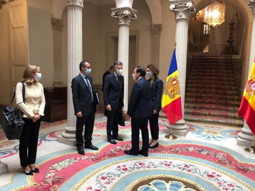 La ministra Maria Ubach a la seva arribada al ministeri d'Exteriors espanyol.