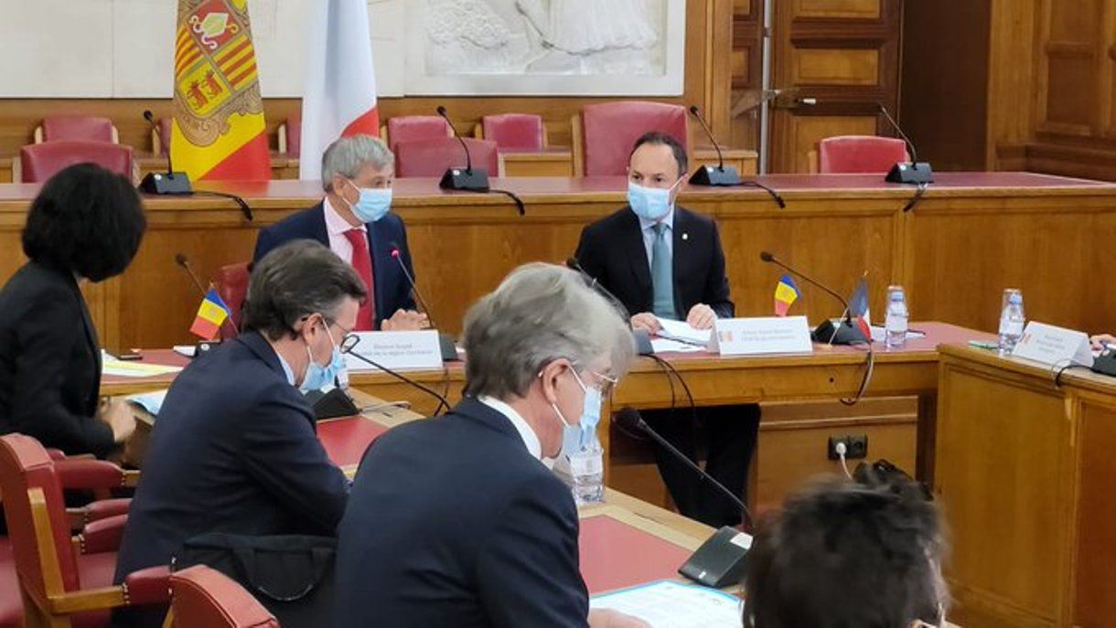 Étienne Guyot i Xavier Espot durant la reunió.