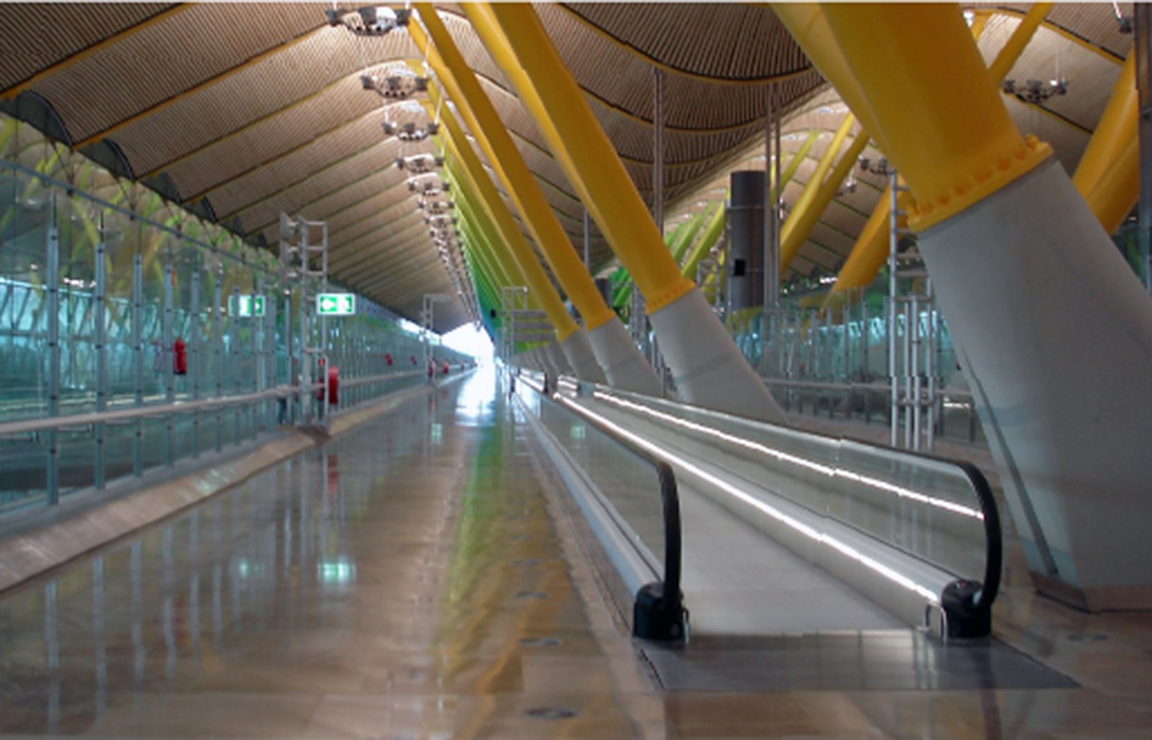 Una imatge d'una de les terminals de l'aeroport de Barajas.
