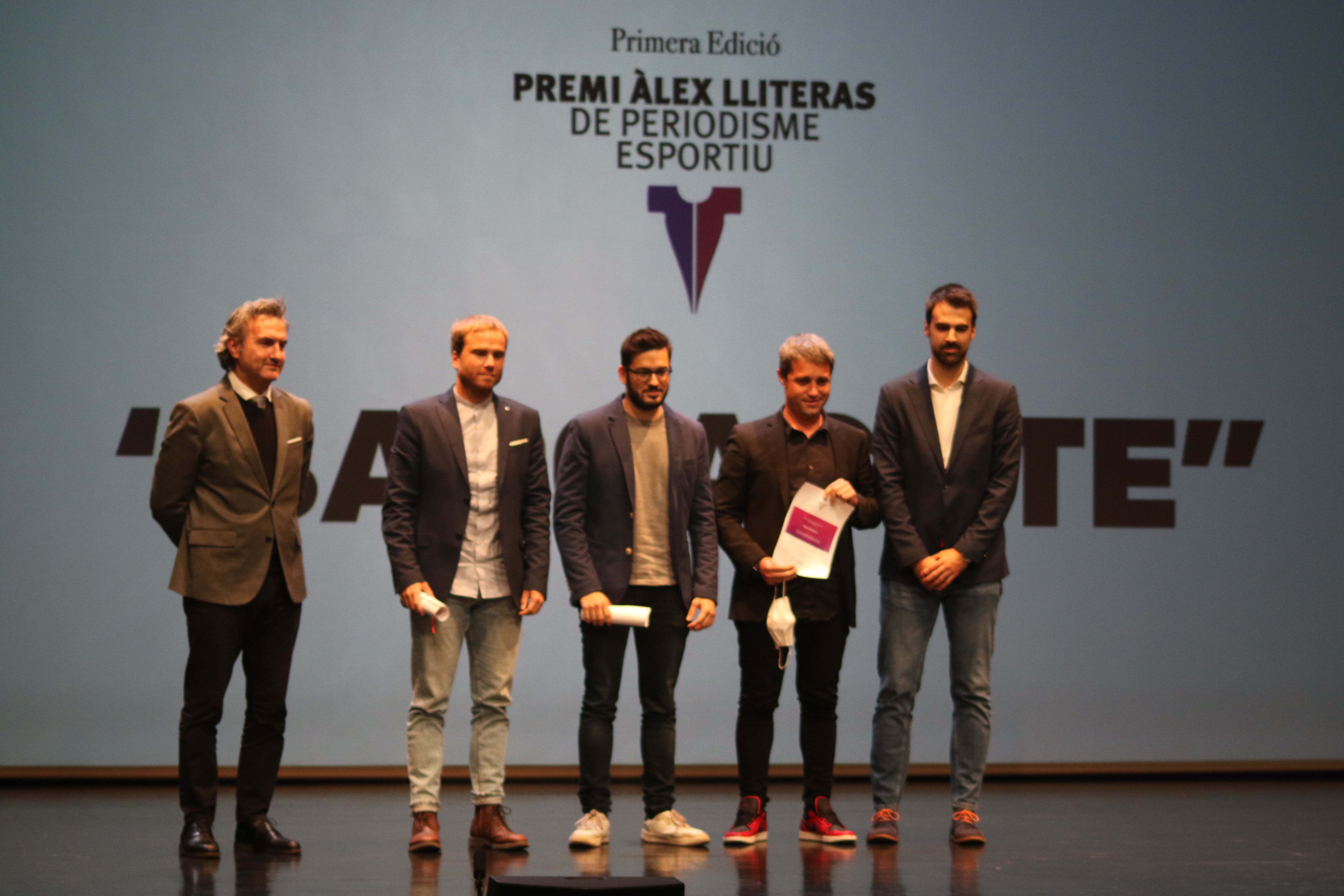 Els guardonats amb Justo Ruiz i Roger Lliteras.