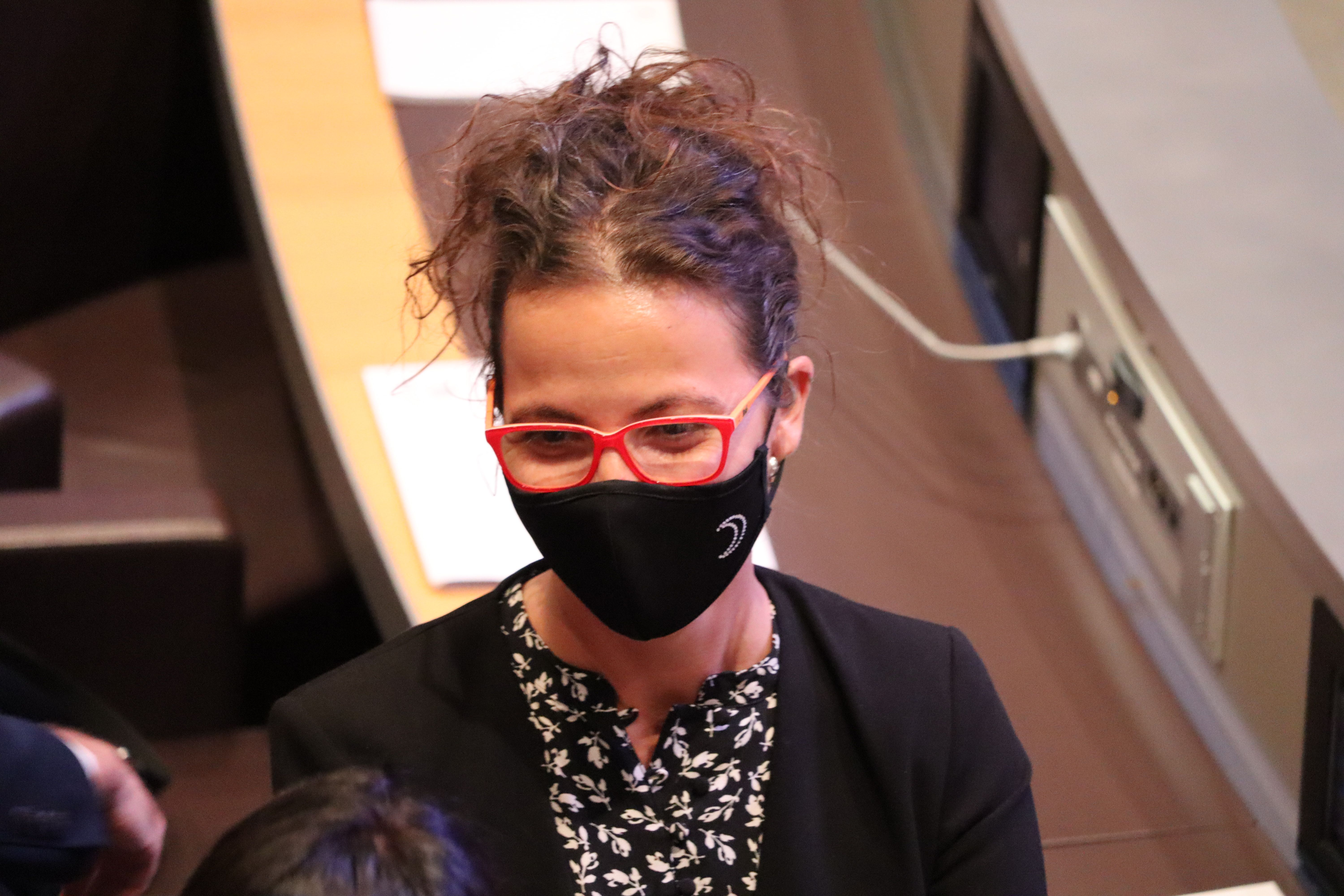 Judith Salazar a l'hemicicle del Consell General. Judith Salazar a l'hemicicle del Consell General.