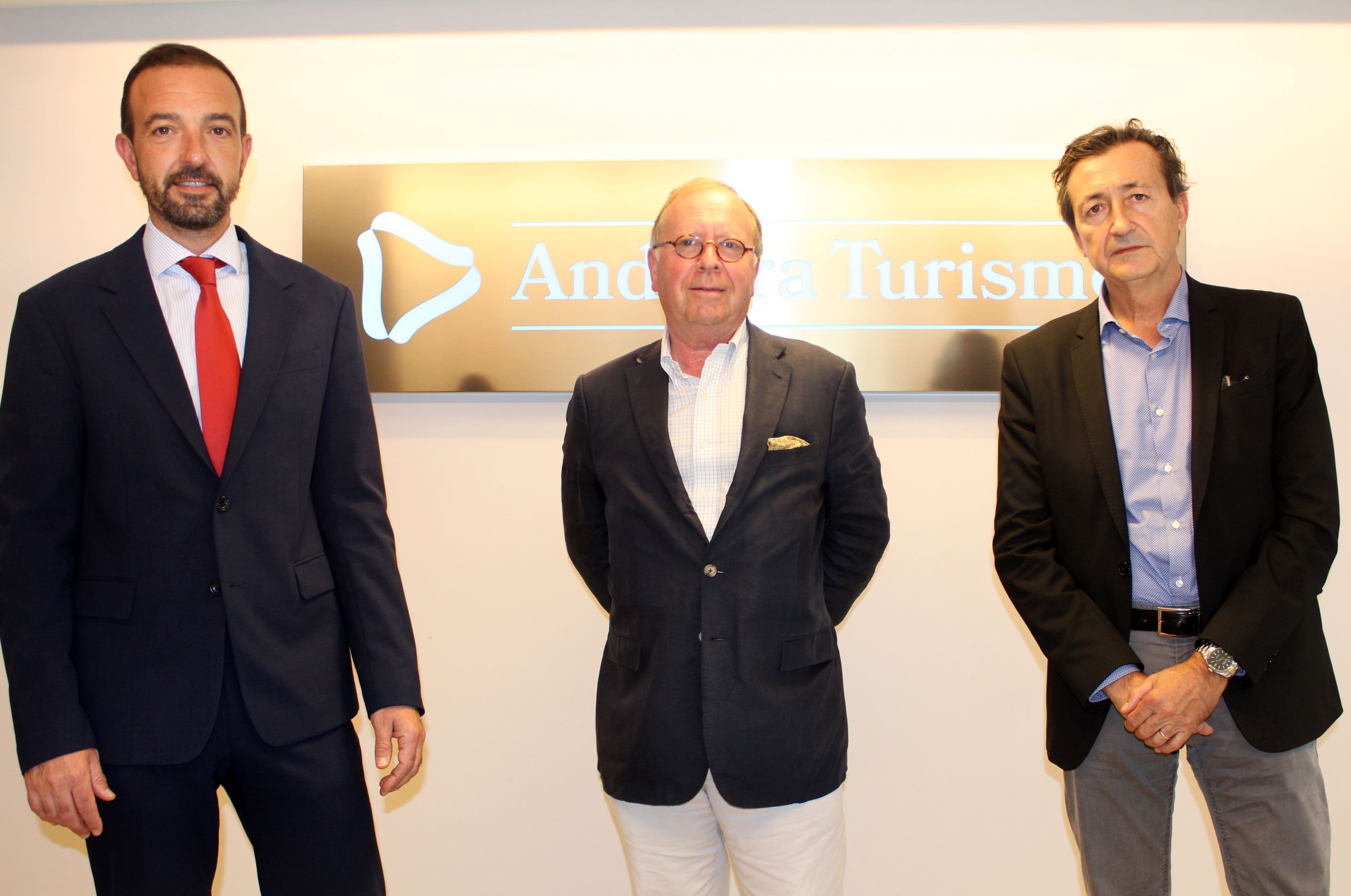 Presentació de l'acord per a l'arribada del Tour Auto a Andorra.