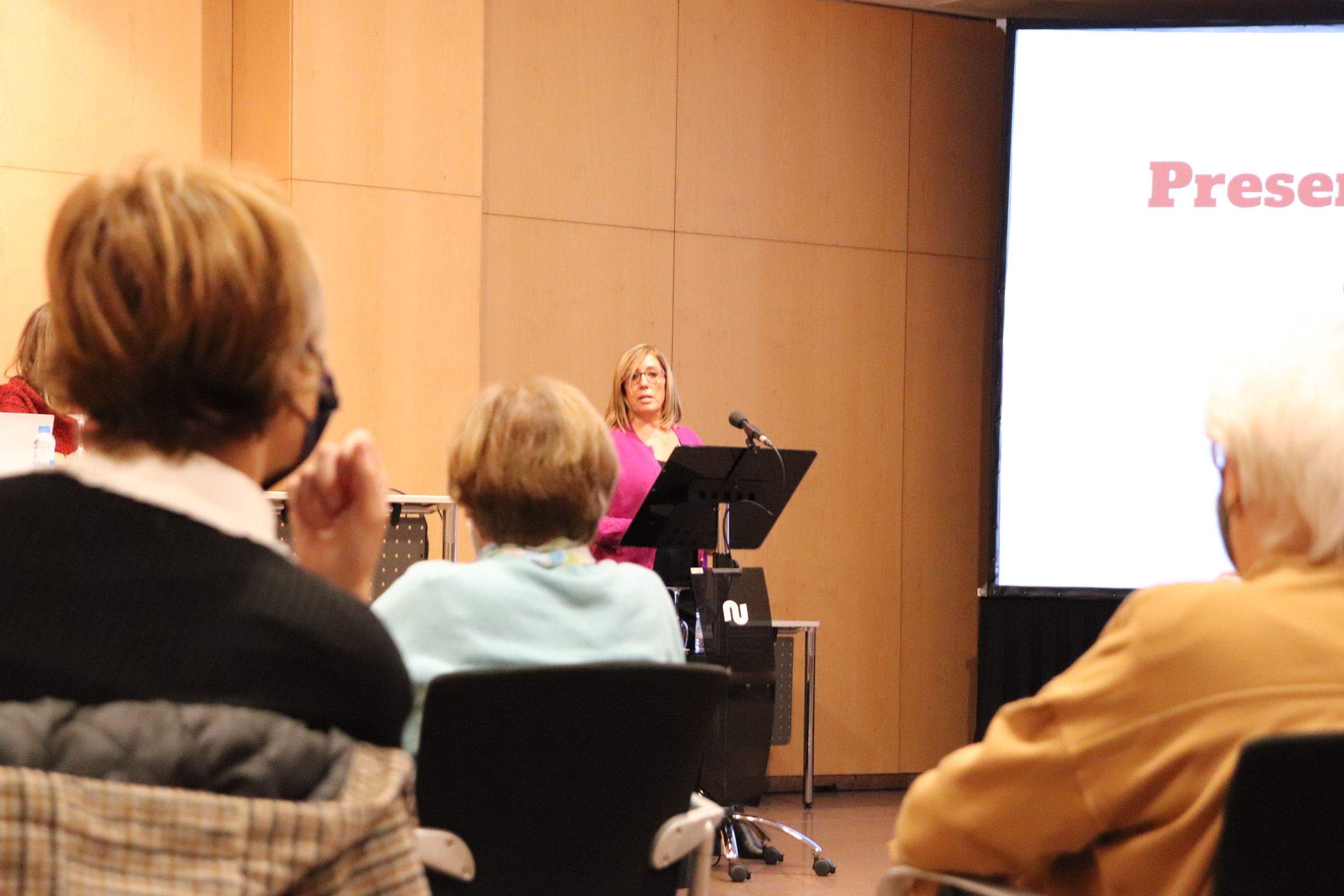 La presidenta de l'ADA, Mònica Codina, durant un acte.