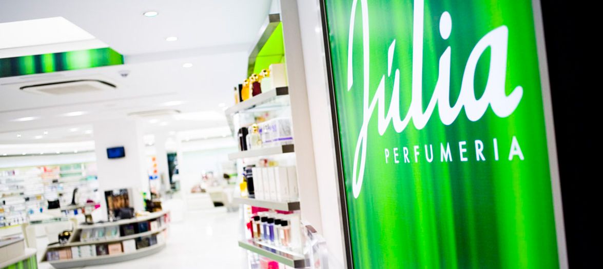 Imatge d'un dels establiments de Júlia. Imatge d'un dels establiments de Júlia.