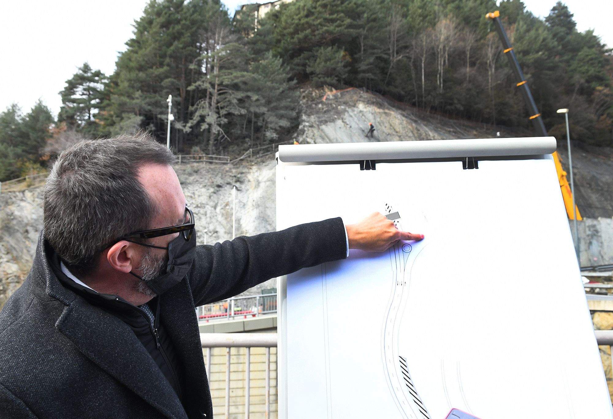 El ministre Víctor Filloy explicant els detalls de l'obra aquest divendres.
