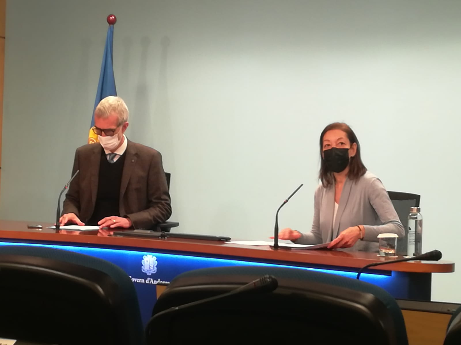 El secretari d'Estat d'Economia i Empresa, Èric Bartolomé; i la directora d'Ocupació i Treball, Laura Vilella.