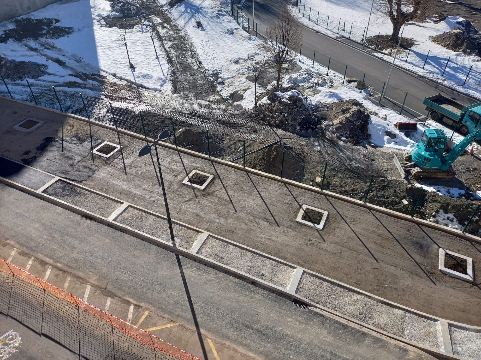 El tram de vorera que s'ha acabat ampliant.