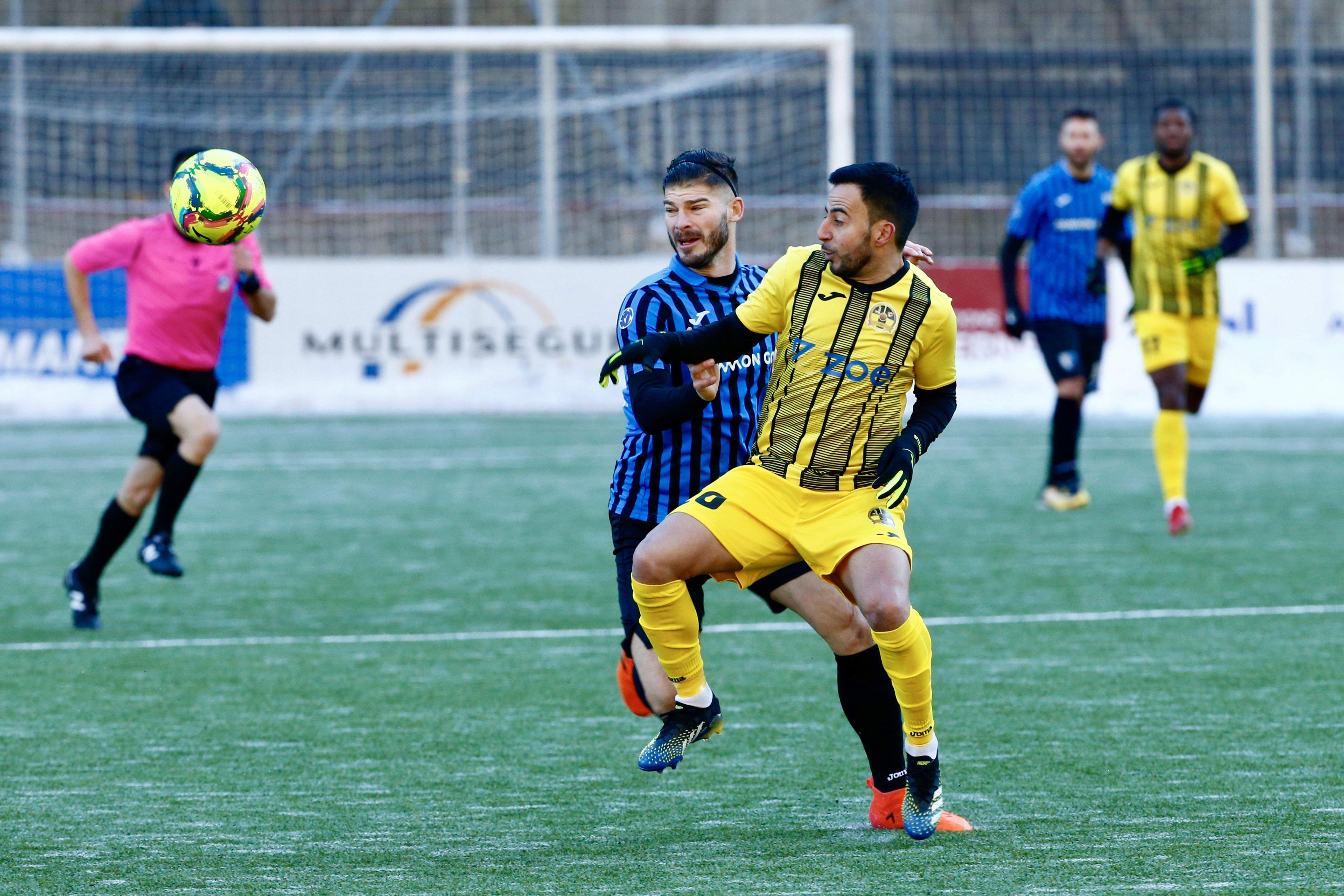 Un instant del duel entre l'Inter i l'UE Santa Coloma.