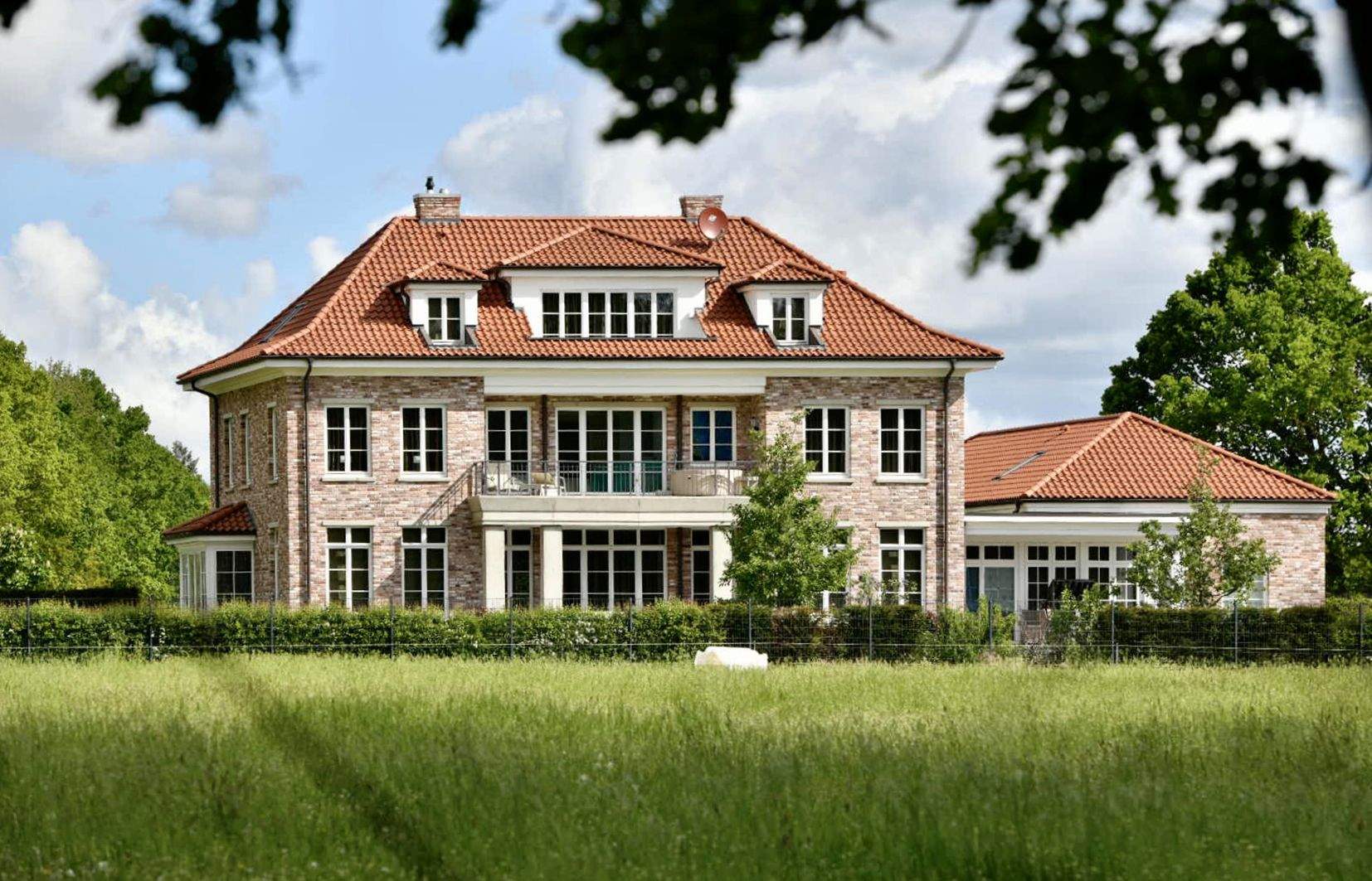 La mansió embargada.