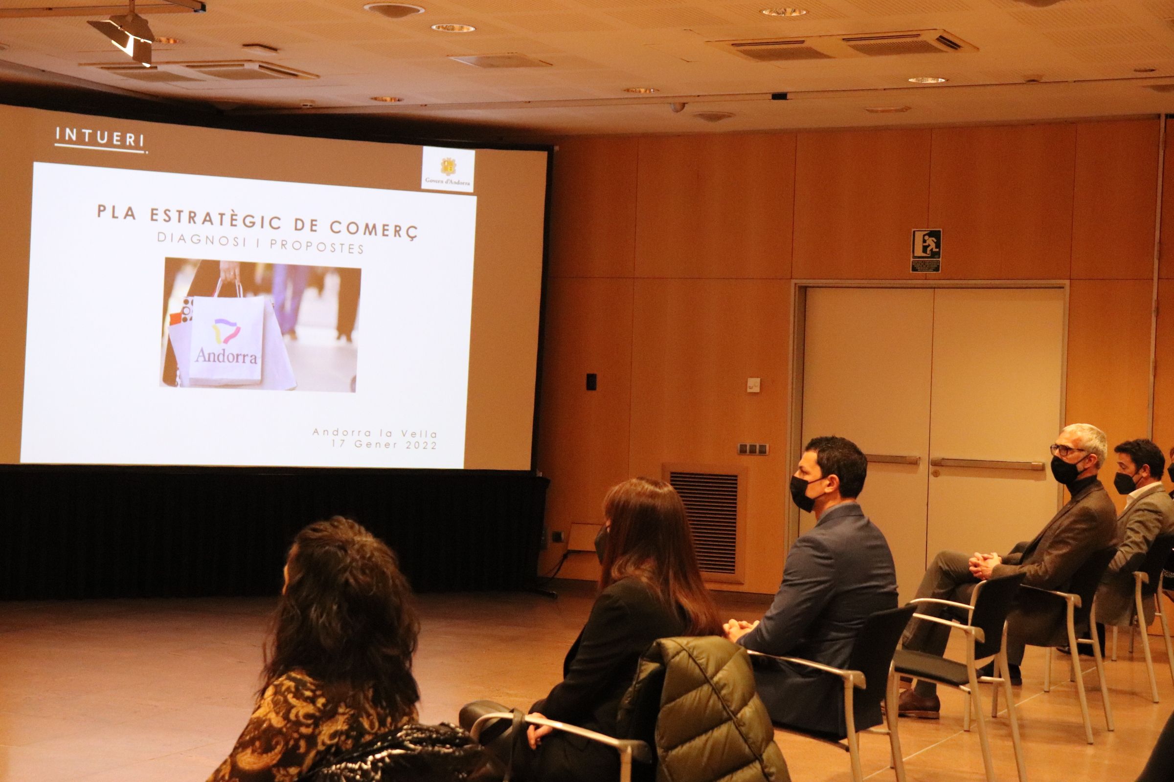 Presentació del Pla Estratègic de Comerç. Presentació del Pla Estratègic de Comerç.