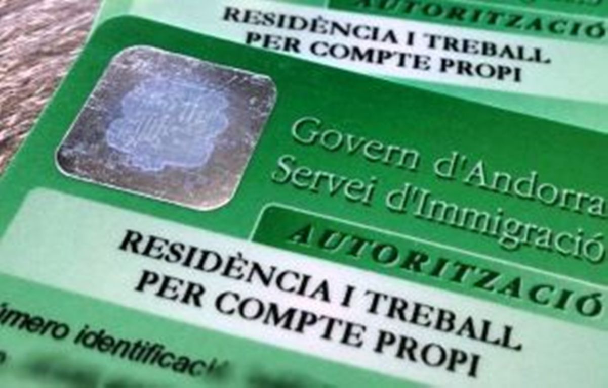 Targeta de residència i treball.
