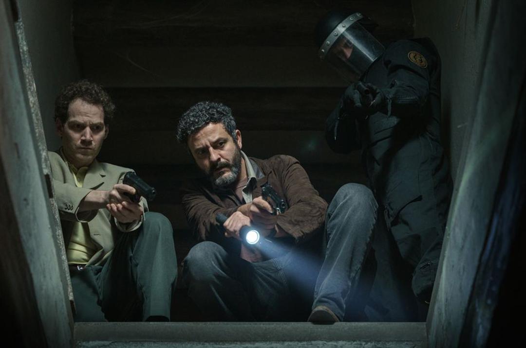 Isak Férriz (dreta) a la sèrie.