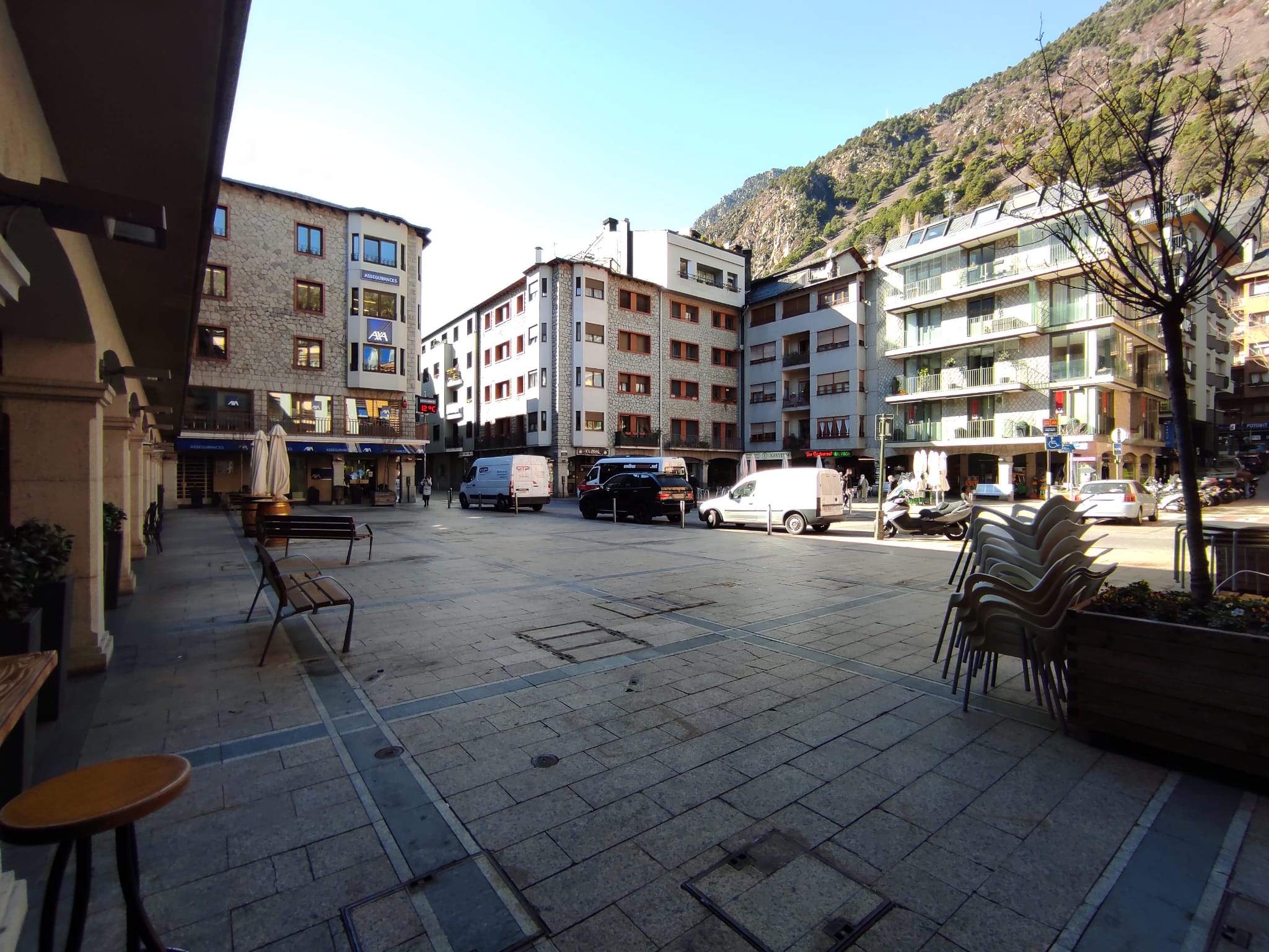 Una imatge de la plaça Guillemó aquest migdia.