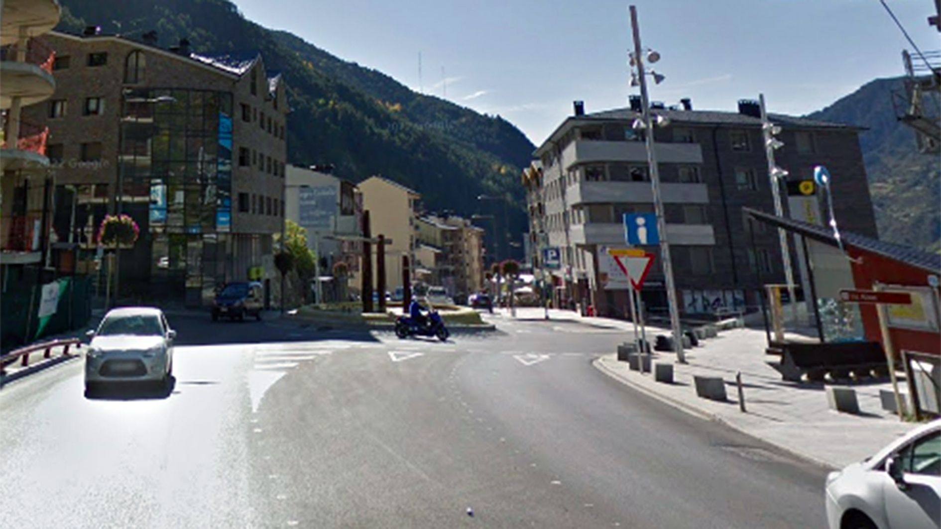 L'accident, de matinada, ha passat en les immediacions del Funicamp.