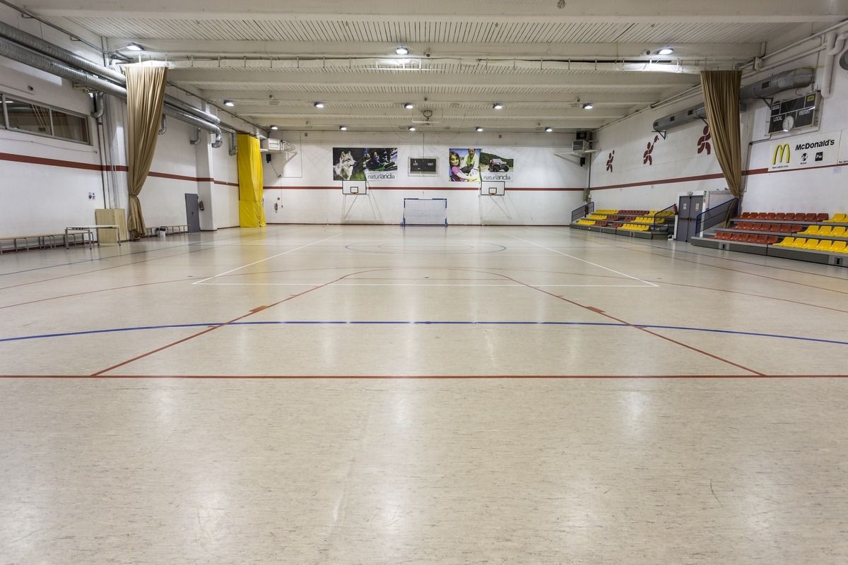 Pista poliesportiva del centre esportiu de Sant Julià de Lòria.