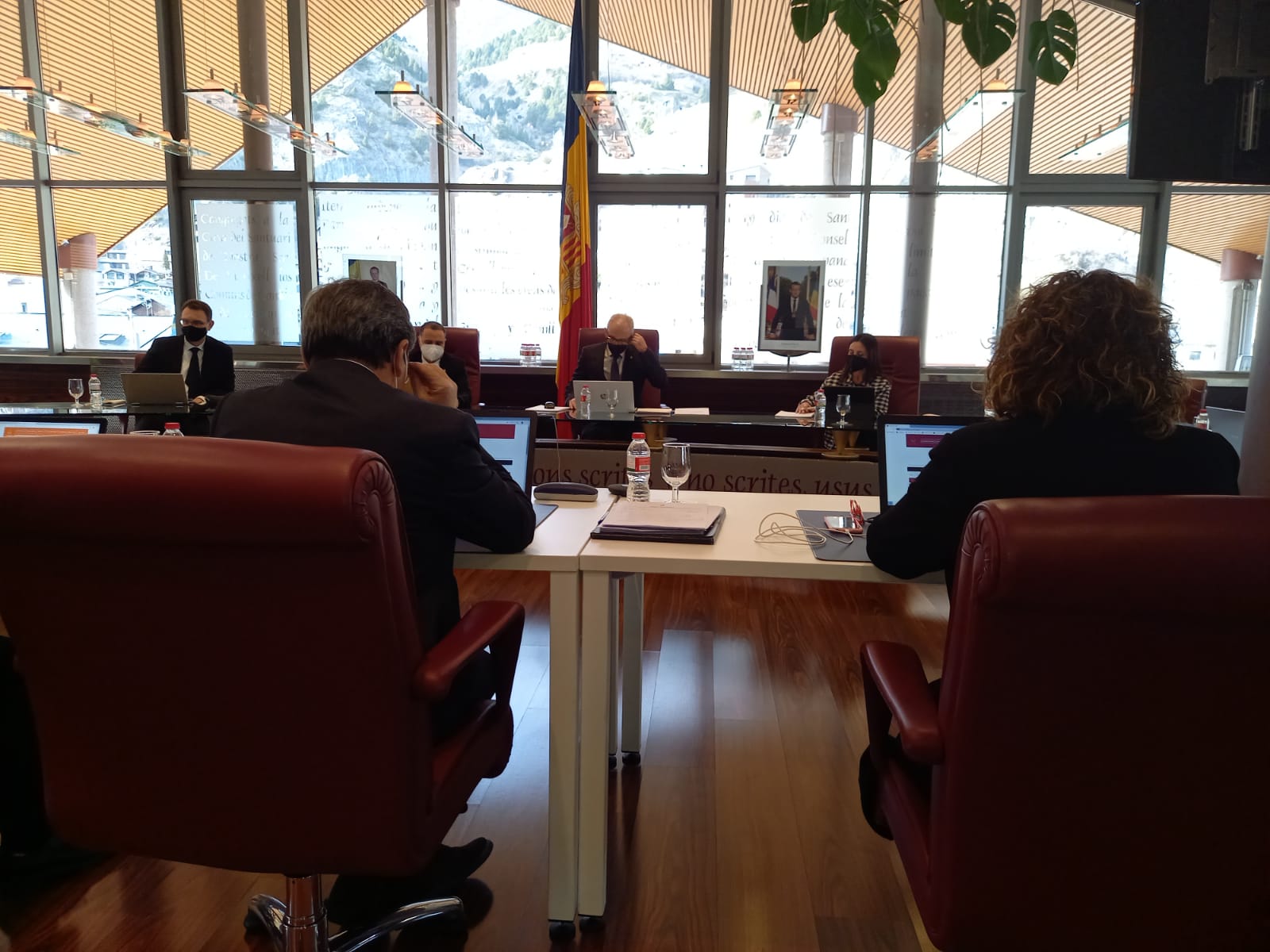 El debat entre els consellers de la minoria i els cònsols ha estat intens.