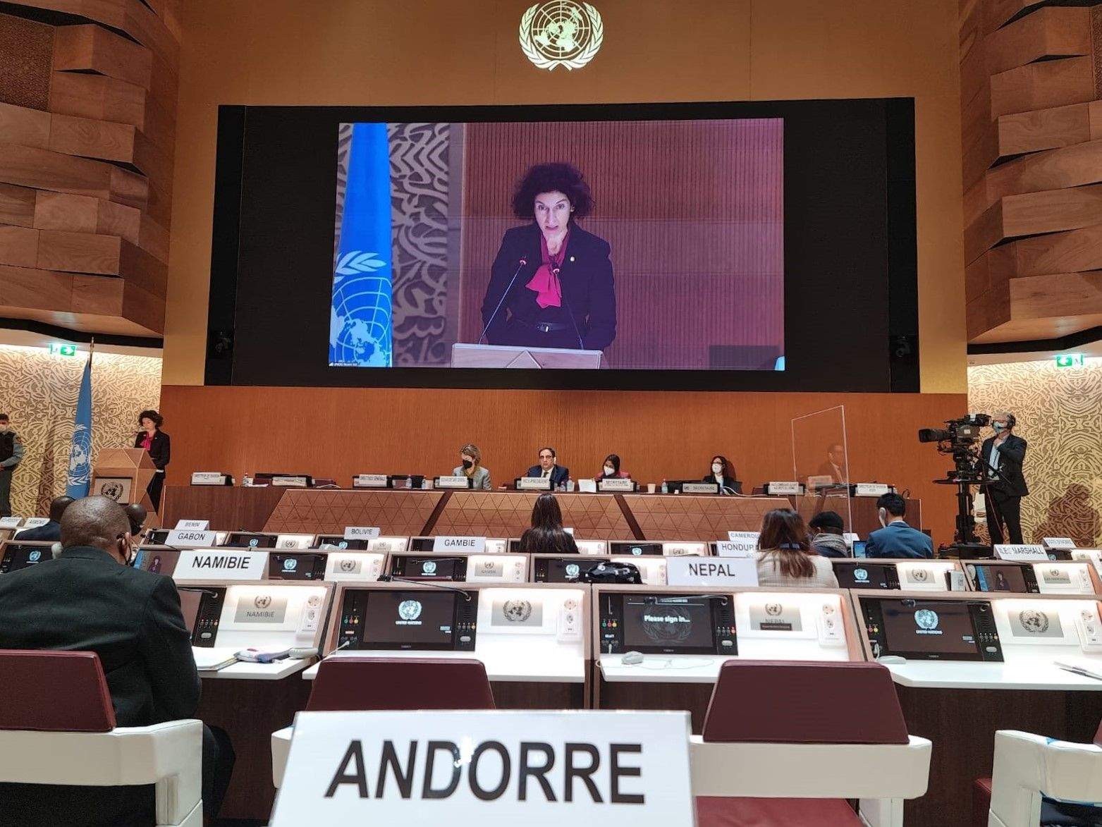 Maria Ubach durant la seva al·locució.