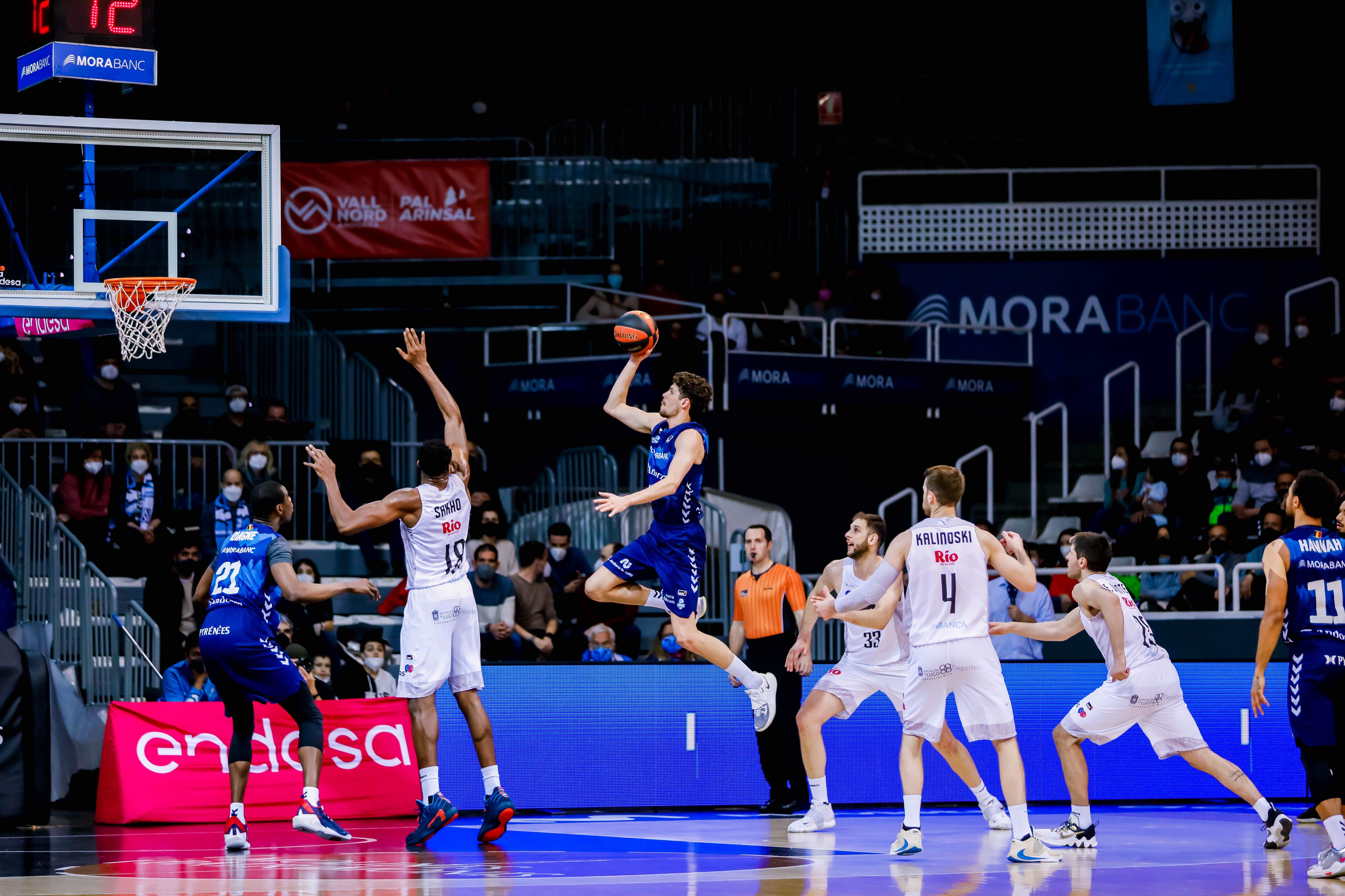 Oriol Paulí ha estat un dels destacats del MoraBanc al primer temps.