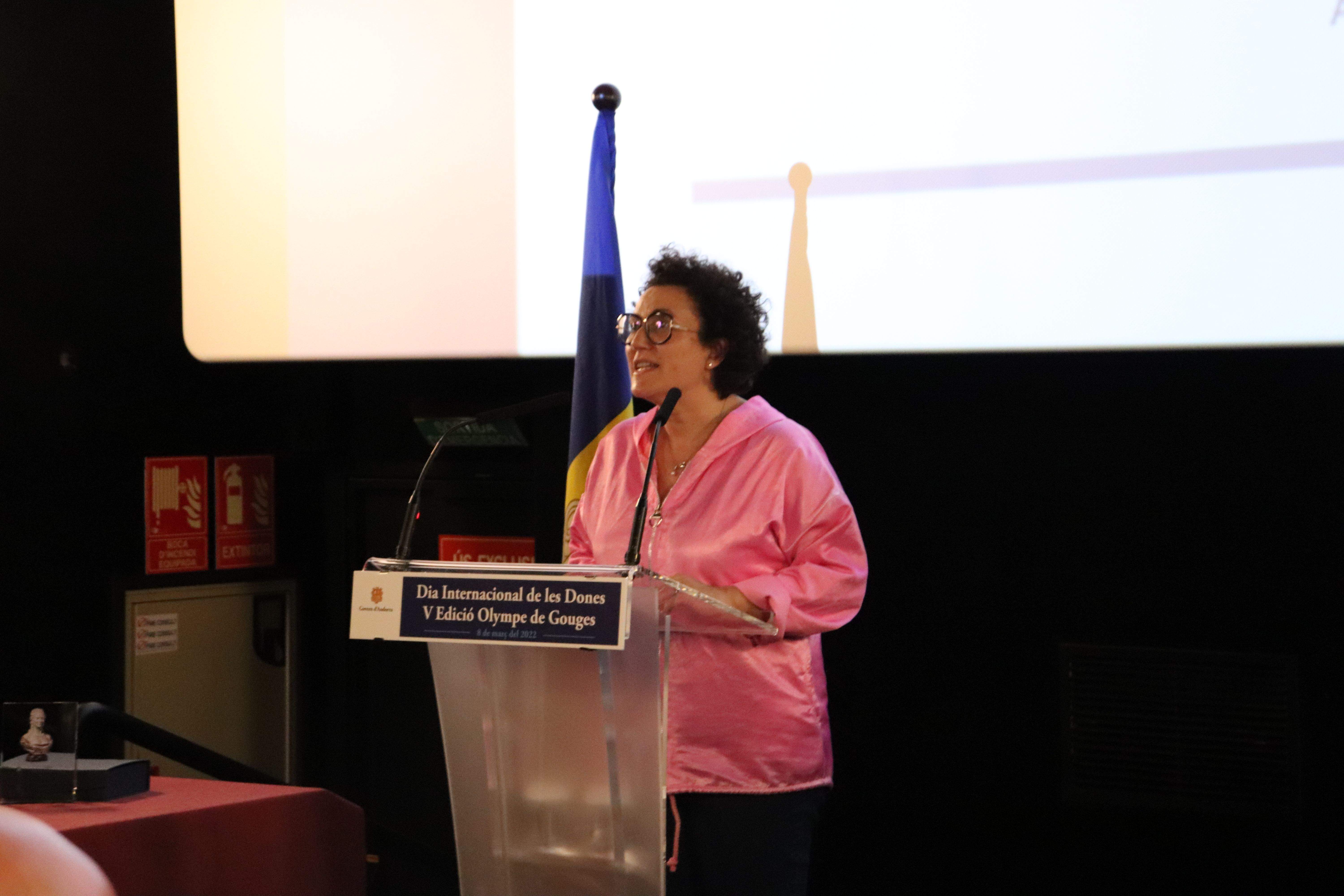 La ministra d'Afers Socials i Igualtat, Judith Pallarés, a una compareixença.