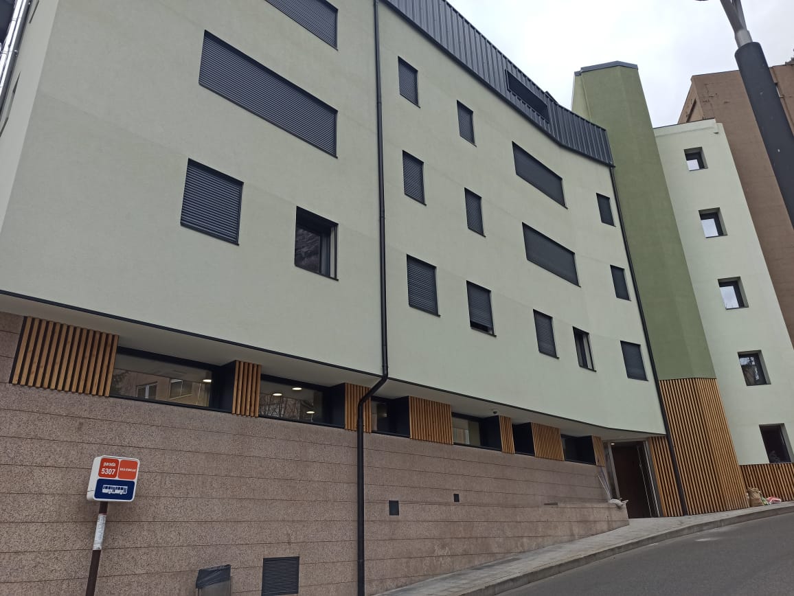 Una vista de l'exterior de l'equipament.