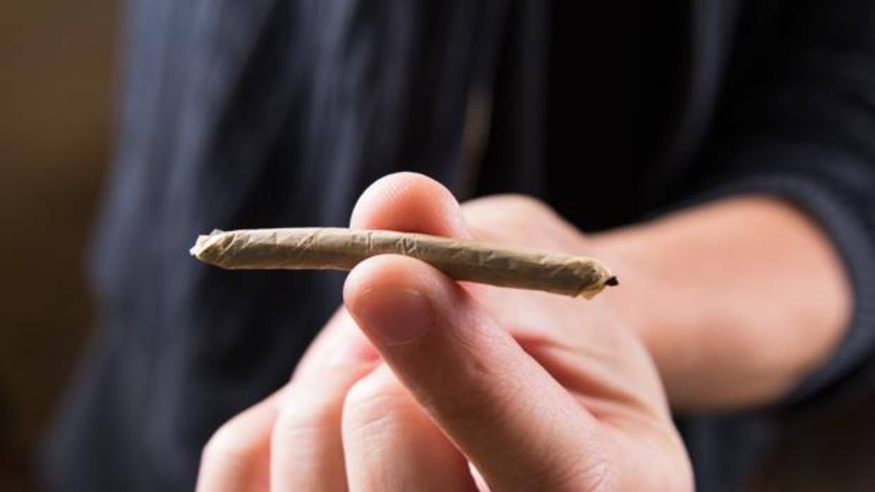 Una cigarreta d'haixix.