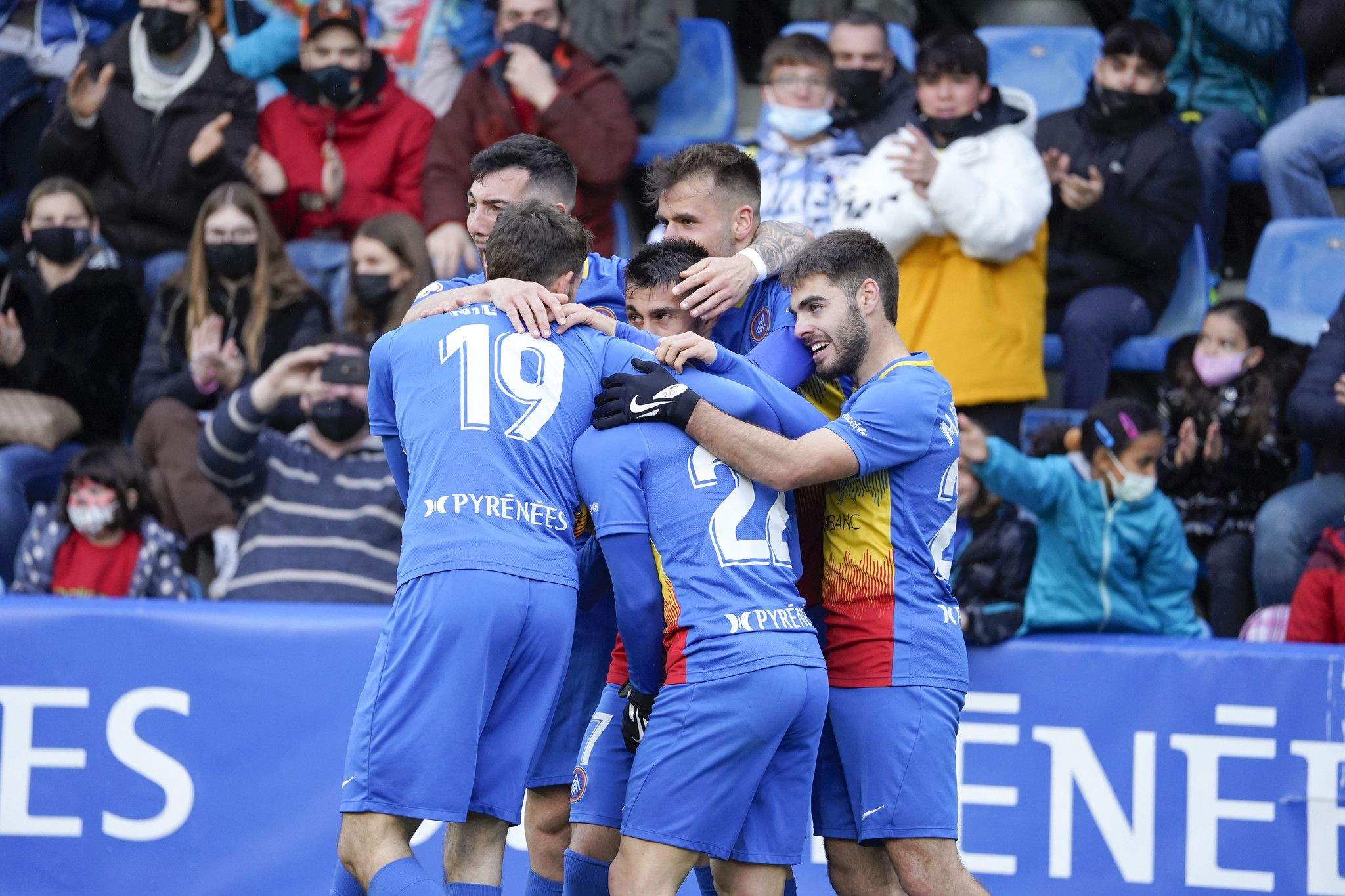 Celebració dels tricolors en el segon gol aconseguit davant el filial blaugrana.