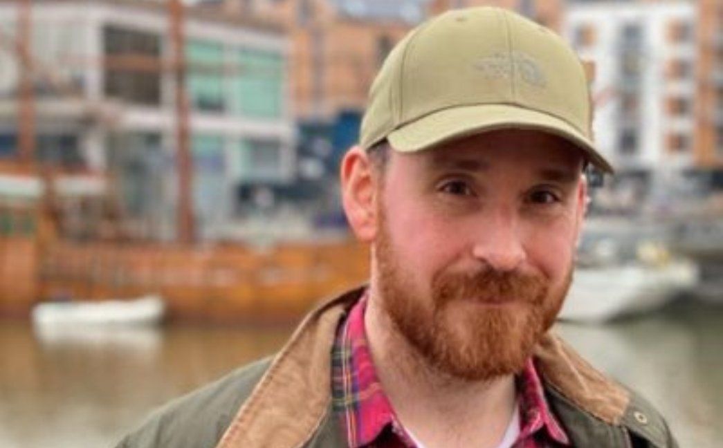 El doctor James Hawkey fotografiat el març del 2021.