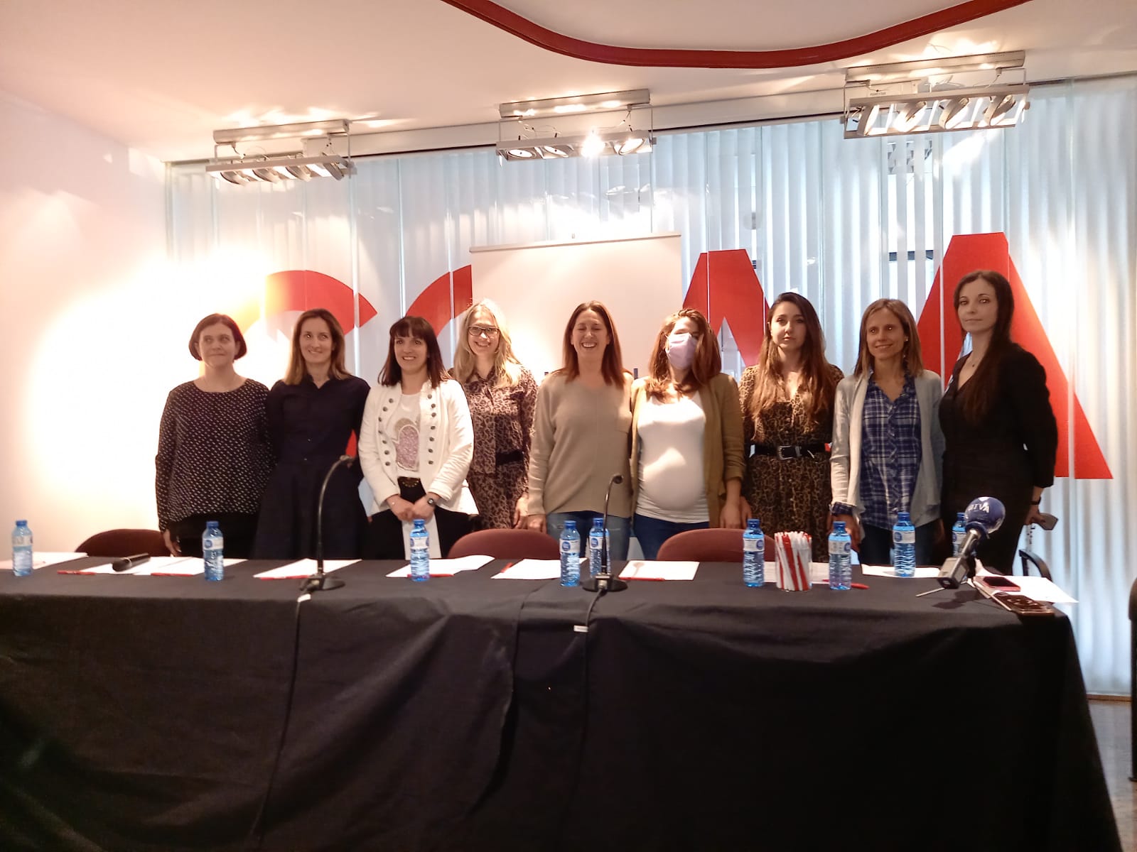 Les deganes dels diferents col·legis professionals sanitaris han comparegut conjutament.