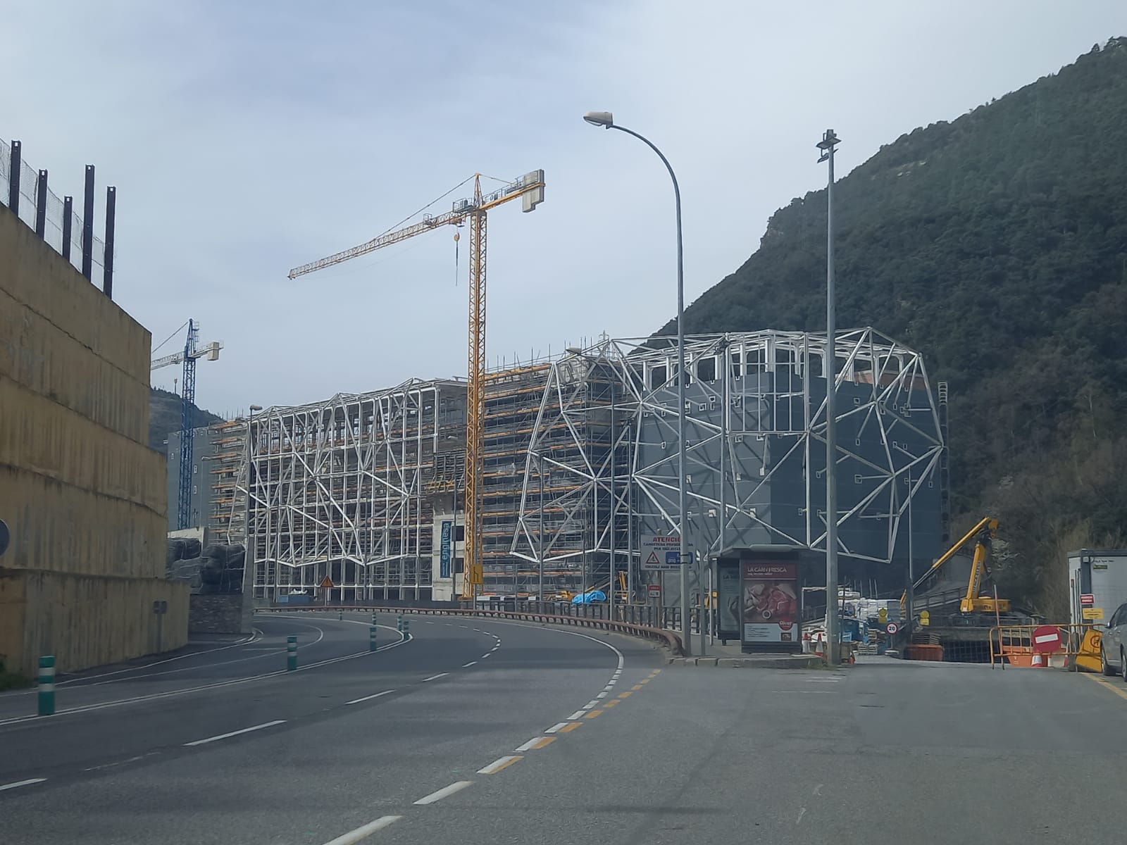 Estat actual del vell Punt de Trobada en plena conversió a Epizen.