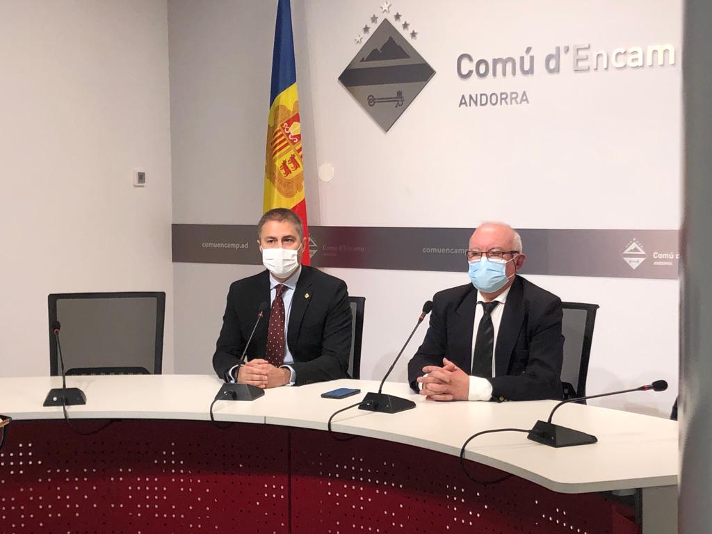 Els consellers socialdemòcrates al comú dEncamp, David Rios i Enric Riba. Els consellers socialdemòcrates al comú dEncamp, David Rios i Enric Riba.